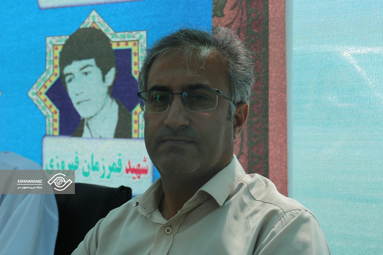 نخستین جشنواره سیب در کُمه؛ بابازرنگ در مسیر تبدیل شدن به مقصد گردشگری پادنا