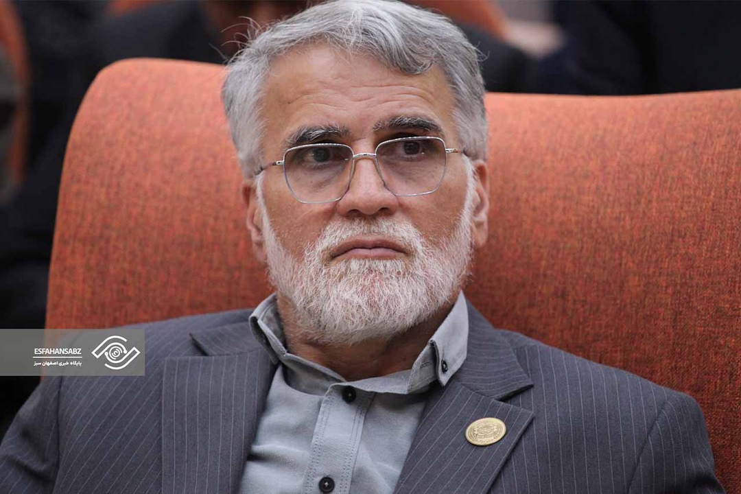 دبیر اجرایی خانه کارگر اصفهان: اموال تأمین اجتماعی متعلق به بیمه‌شدگان است؛ با واگذاری سرمایه‌ها مخالفیم